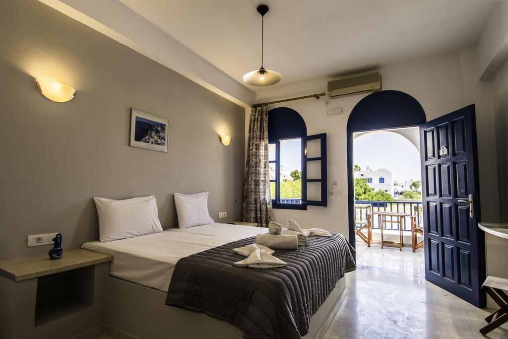 Katefiani Villas Perissa  Exterior photo